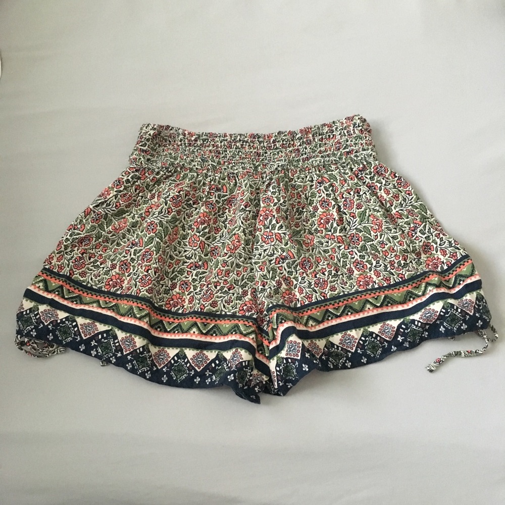 Floral Flowy Shorts